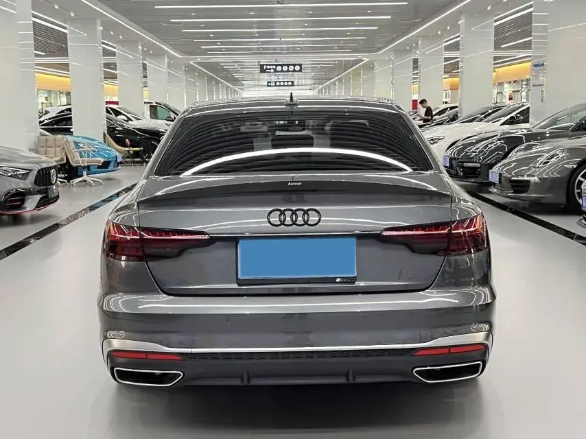 2020 AUDI A4L thumbnail 3