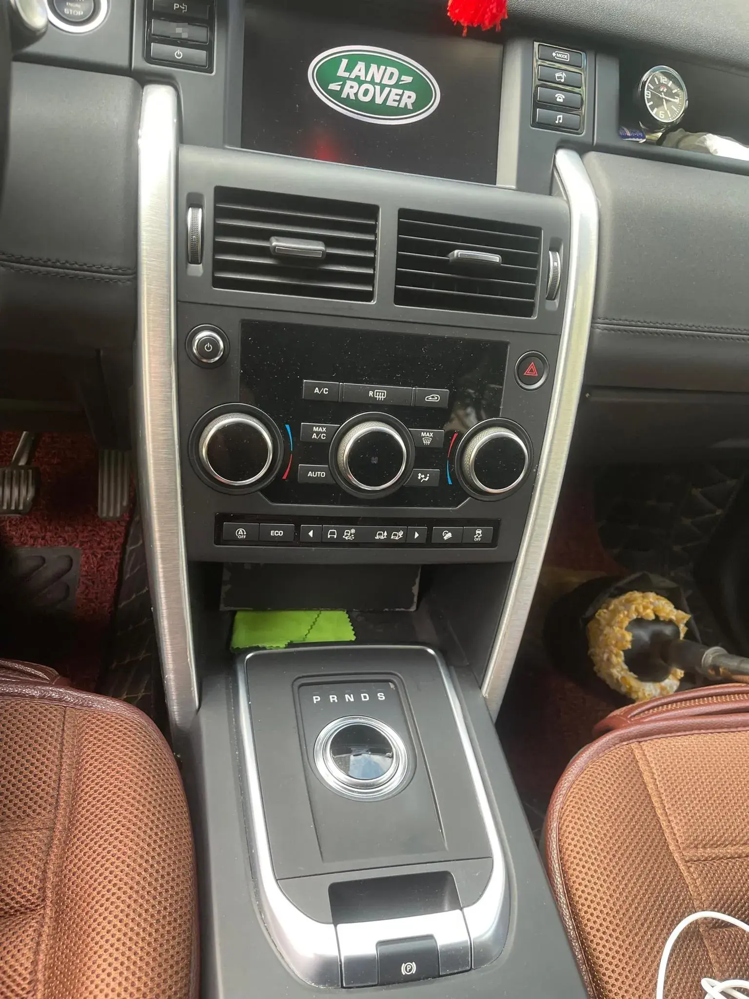 2018 LAND ROVER thumbnail 4