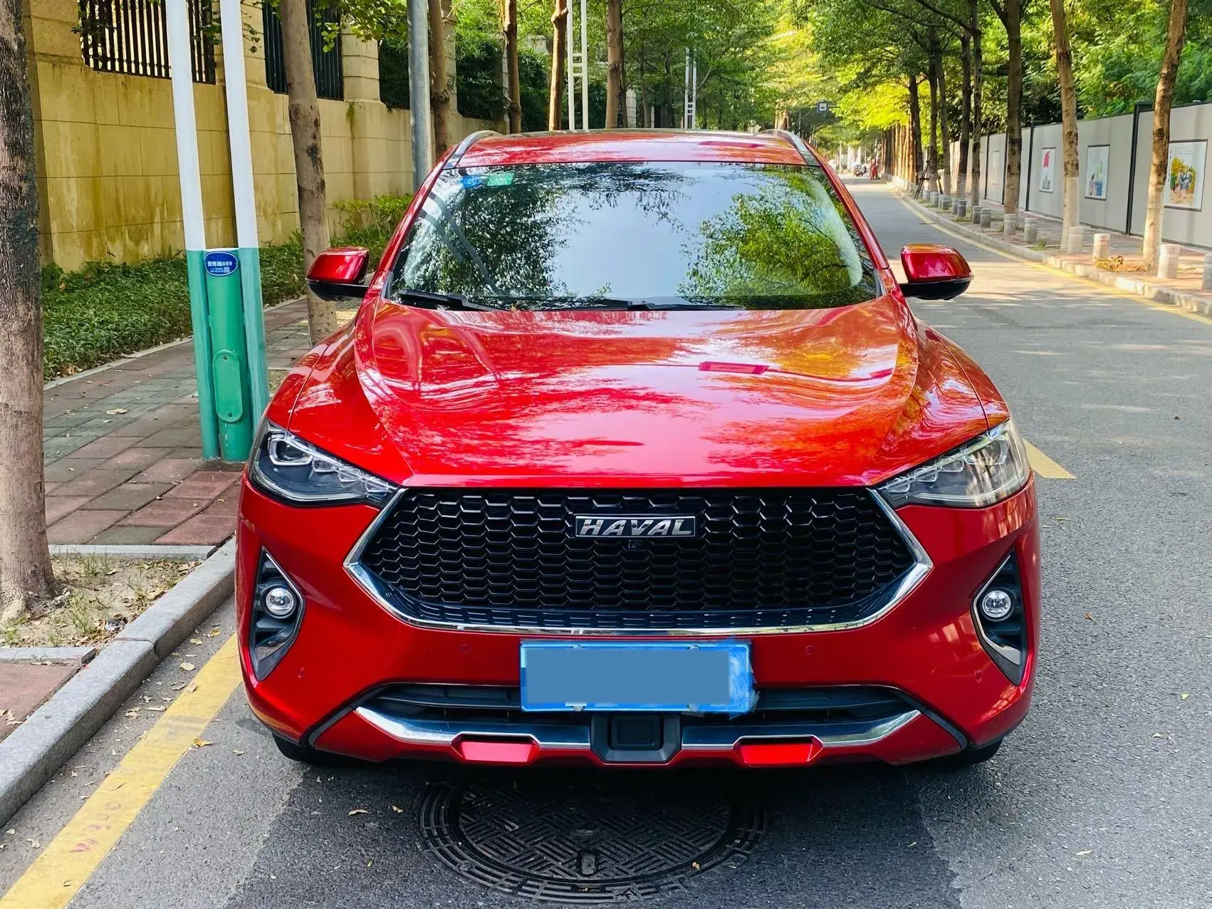 2019 HAVAL F7 thumbnail 2