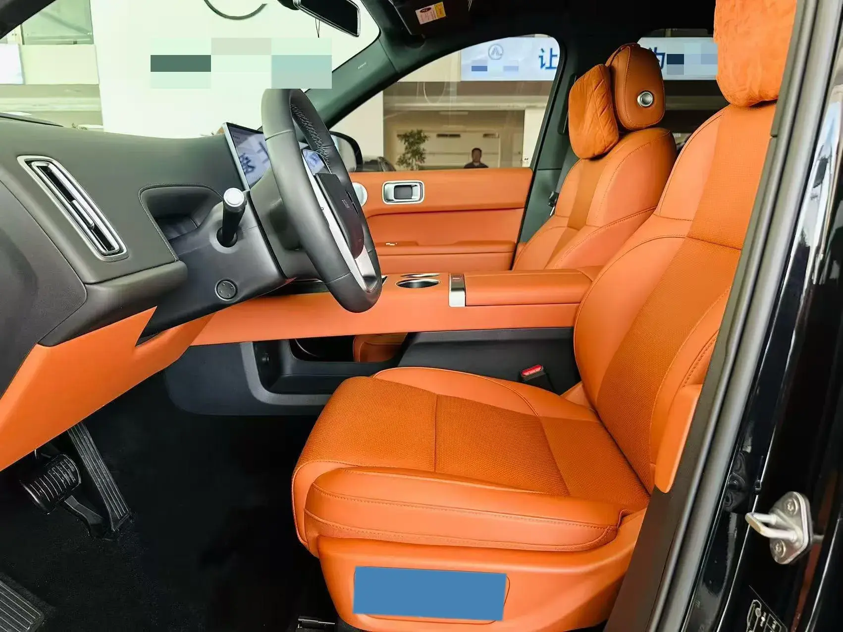 2024 LI L6 thumbnail 4