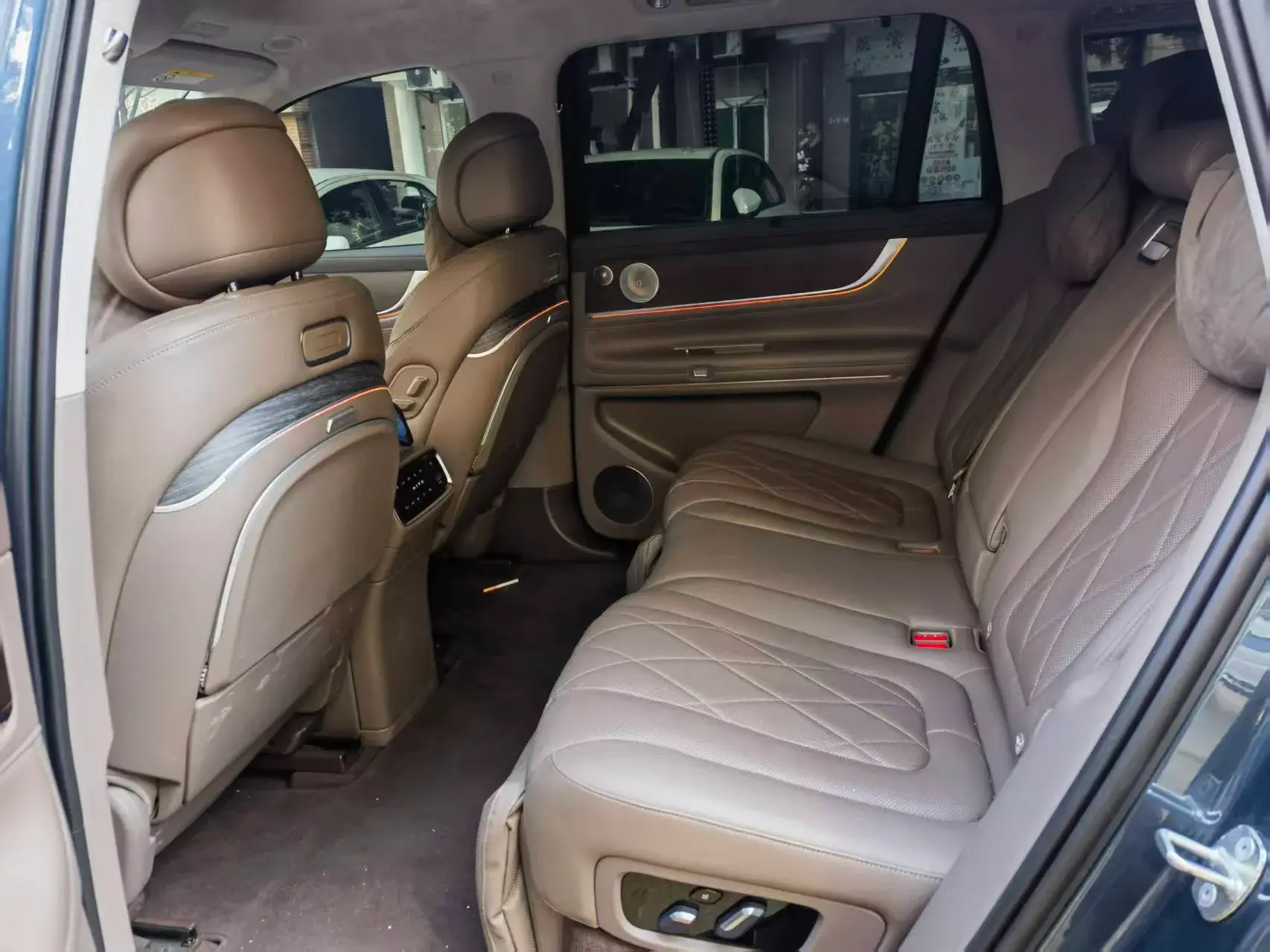 2024 AITO AITO thumbnail 2