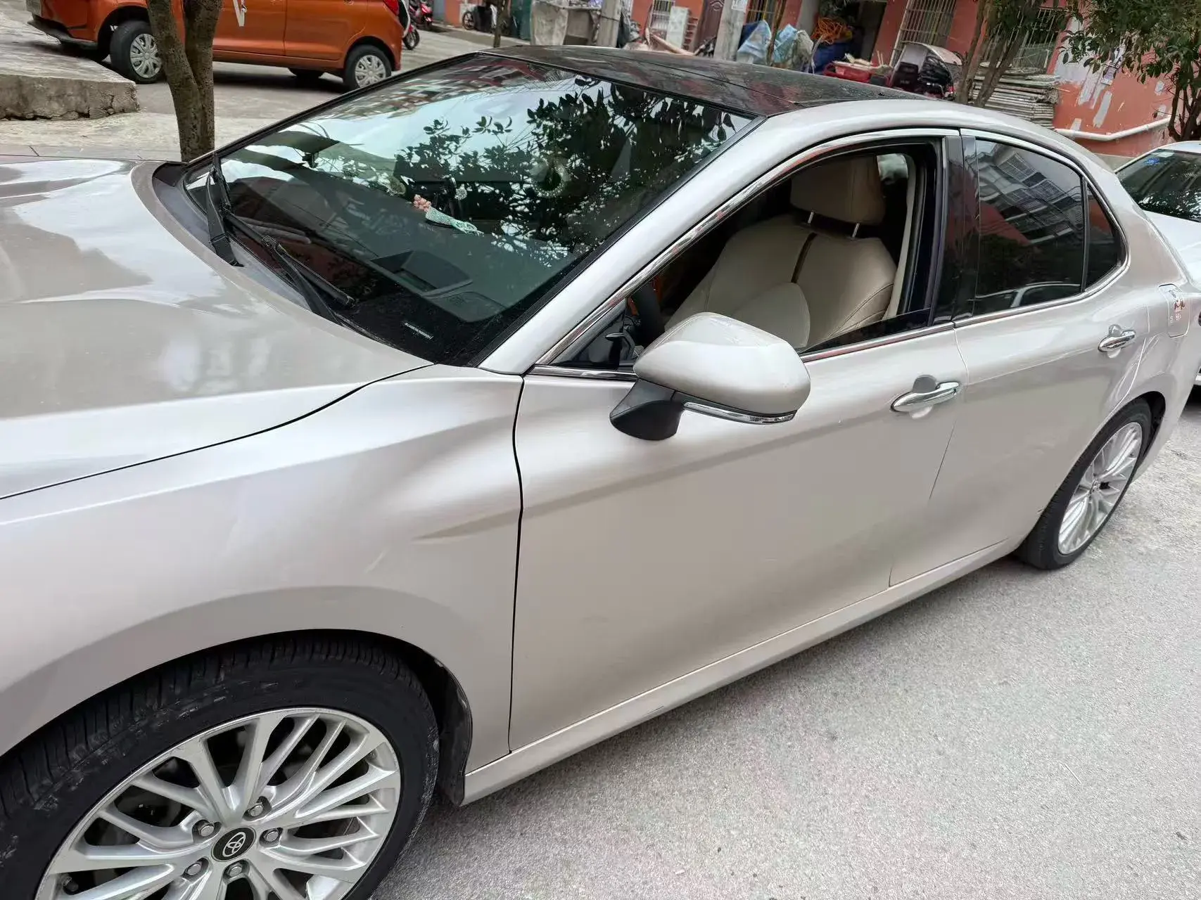 2019 TOYOTA CAMRY thumbnail 4