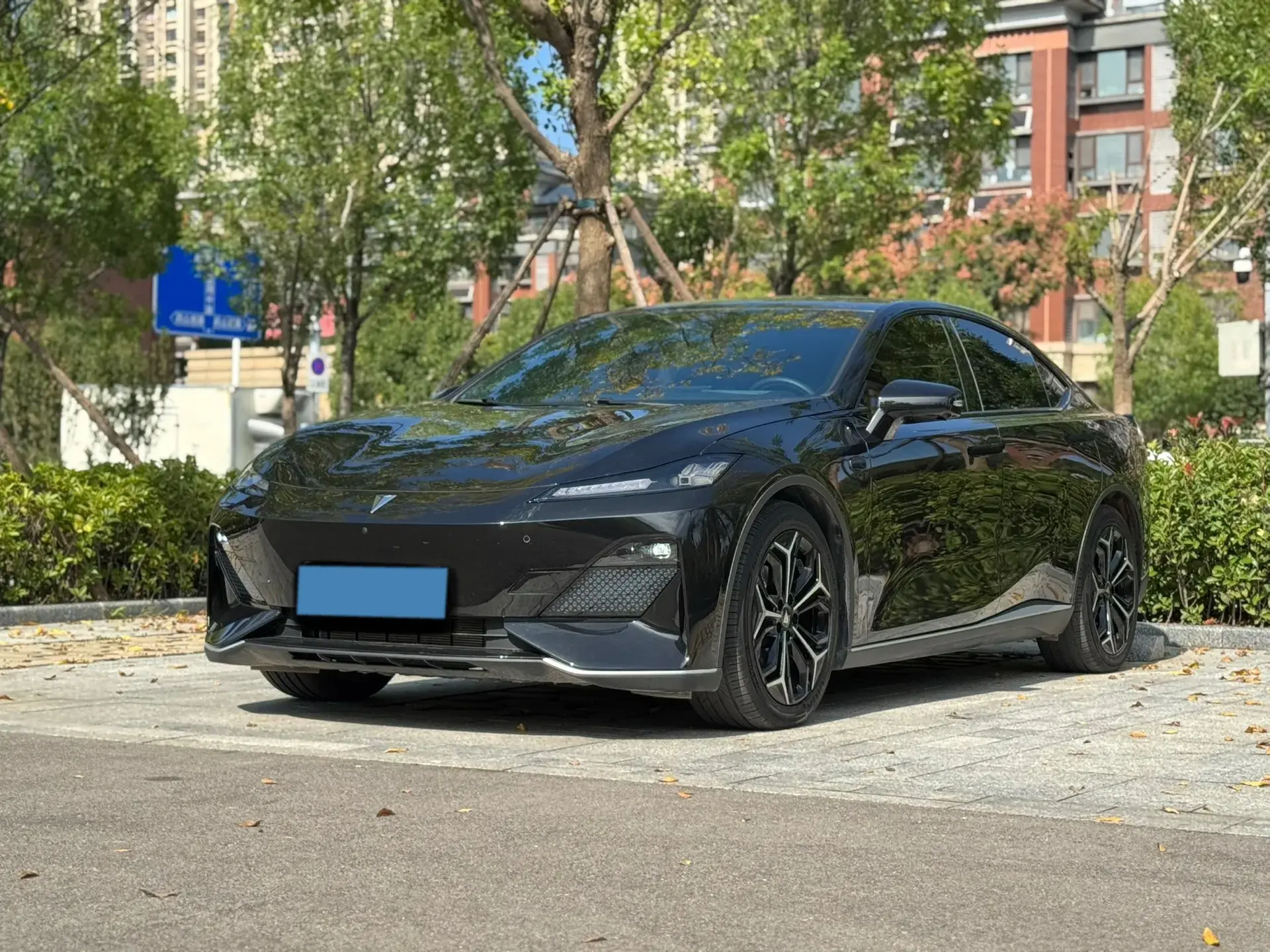 2023 DEEPAL SL03 view 1