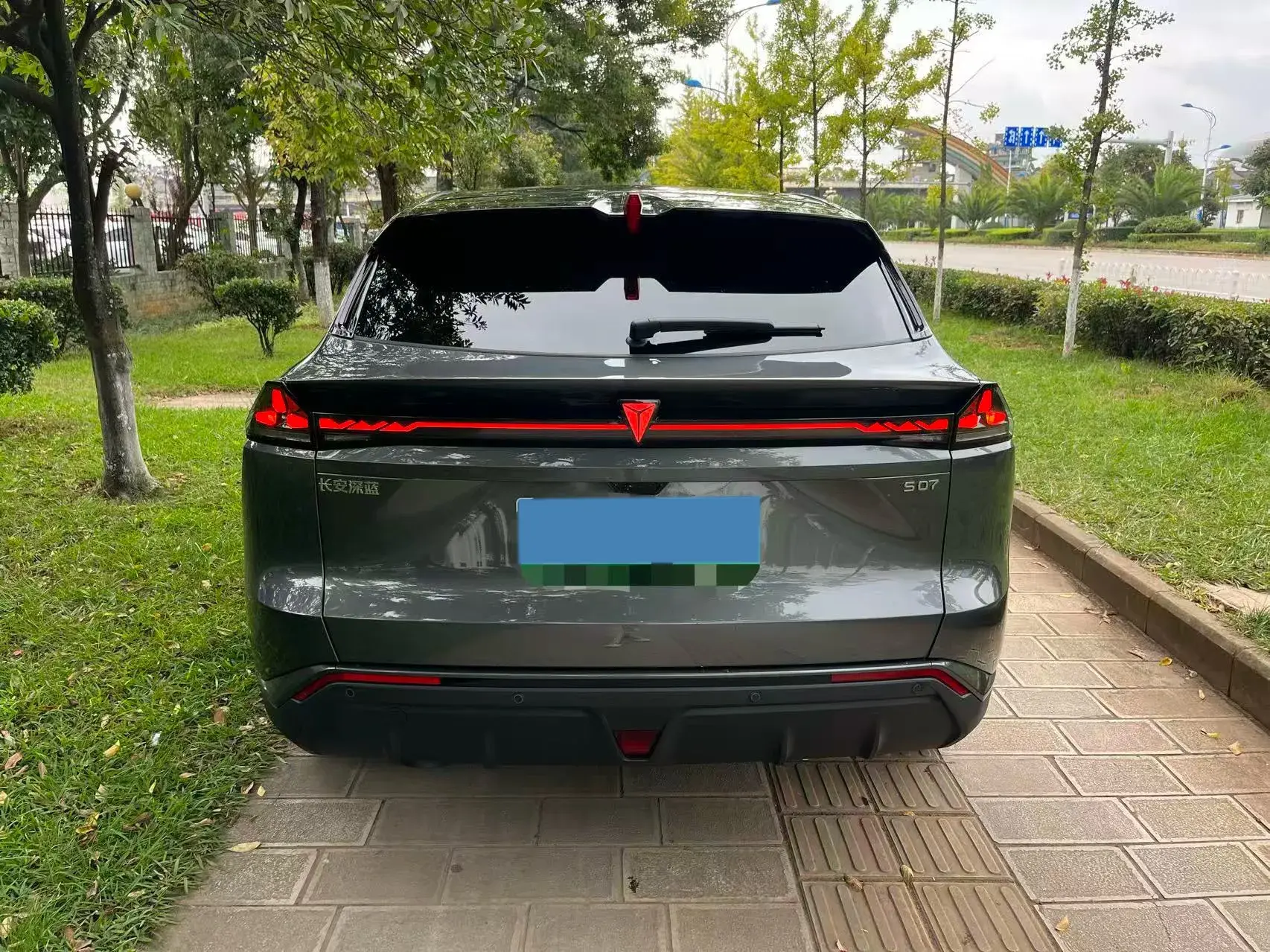 2025 DEEPAL S07 thumbnail 4