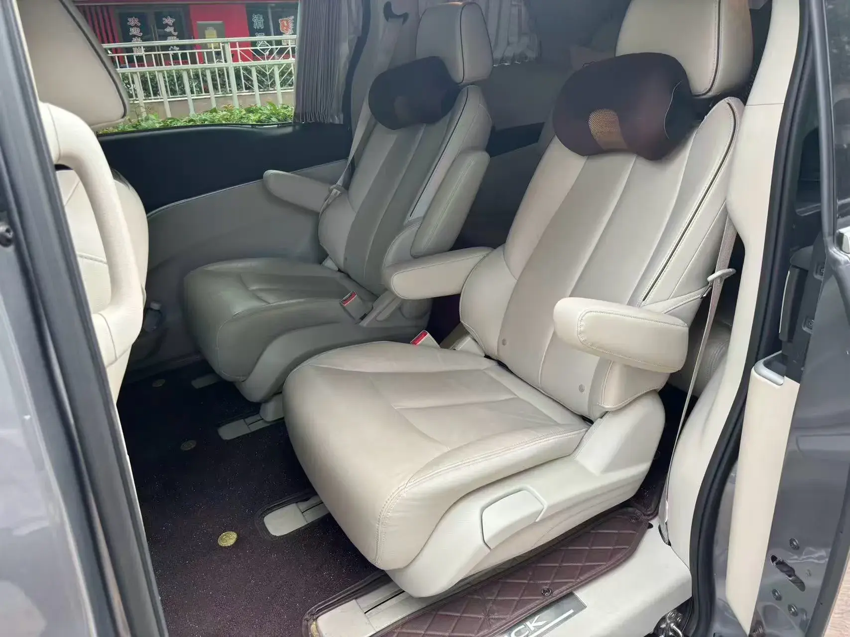 2021 BUICK GL8 thumbnail 4