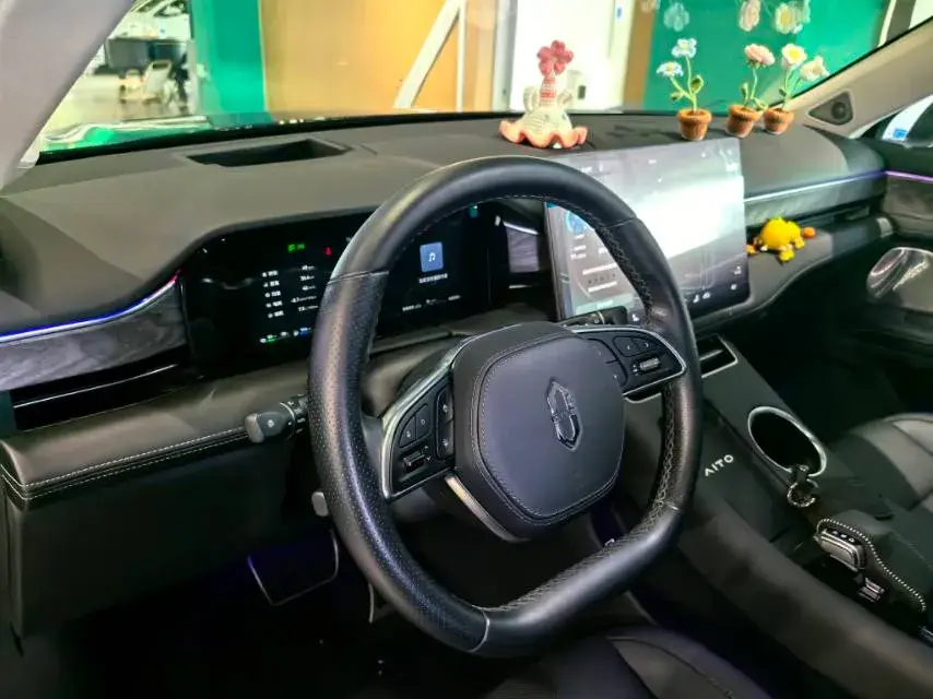 2022 AITO AITO thumbnail 4