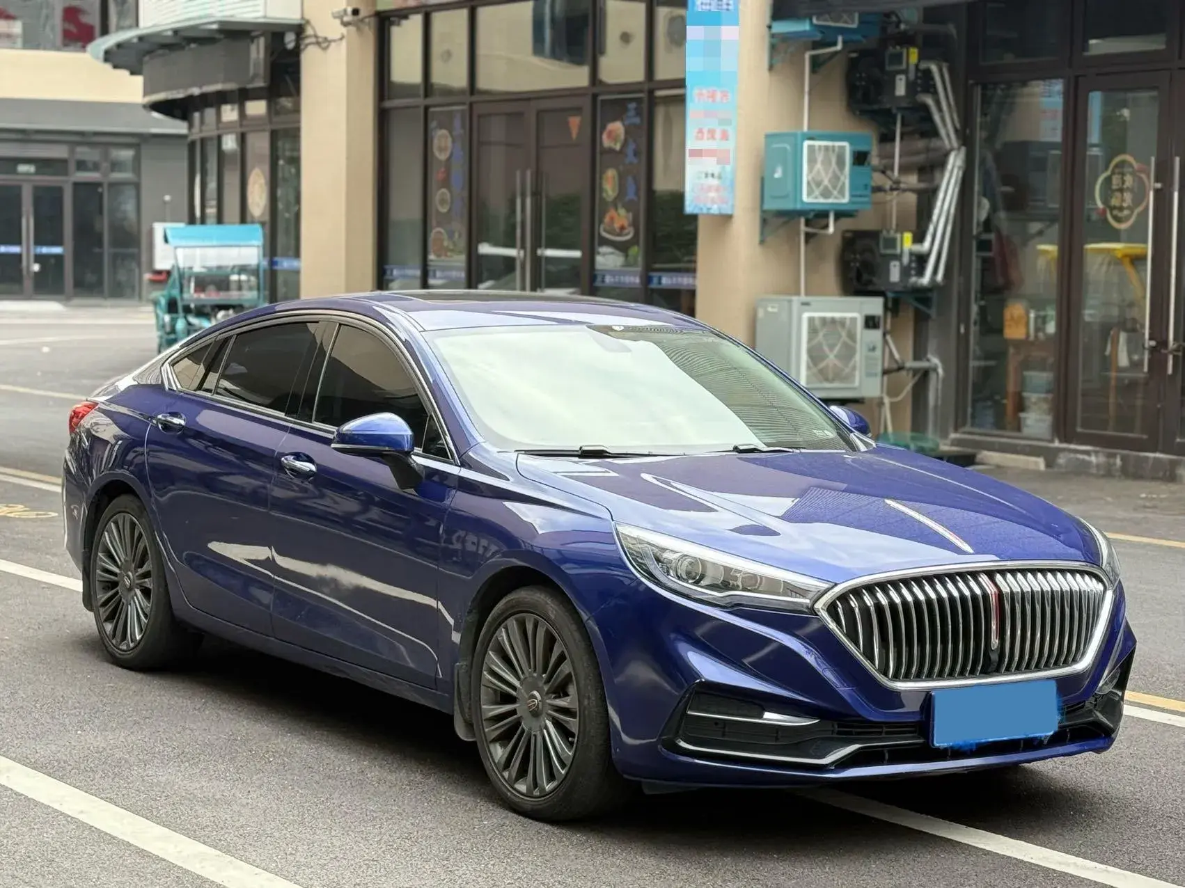 2020 HONGQI H5 thumbnail 3