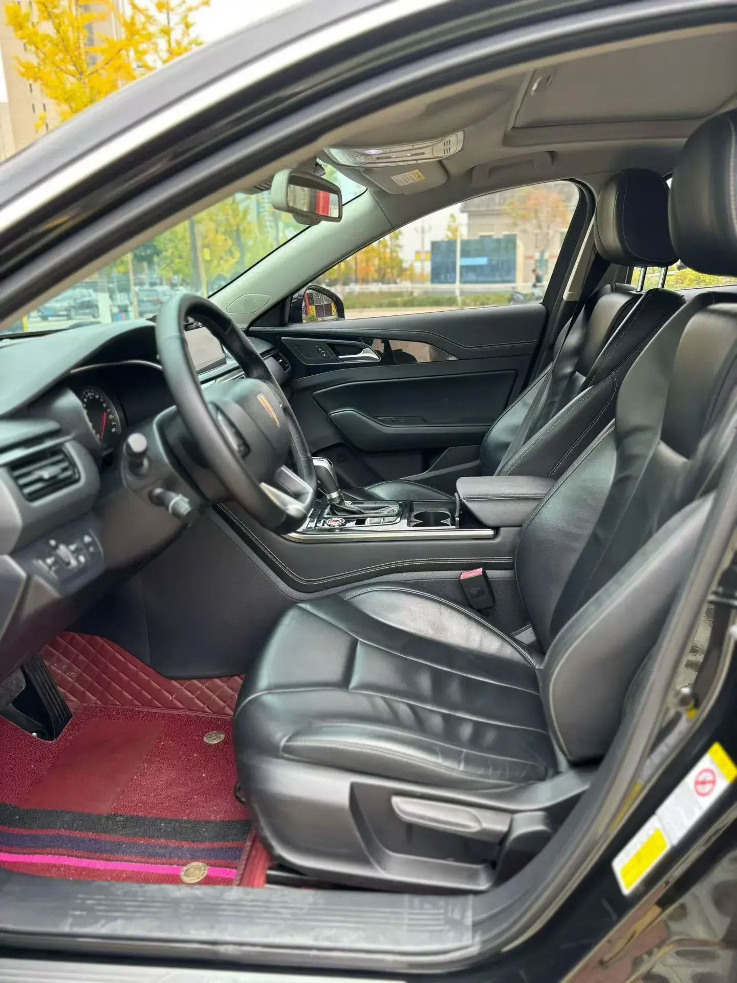 2019 HONGQI H5 thumbnail 4