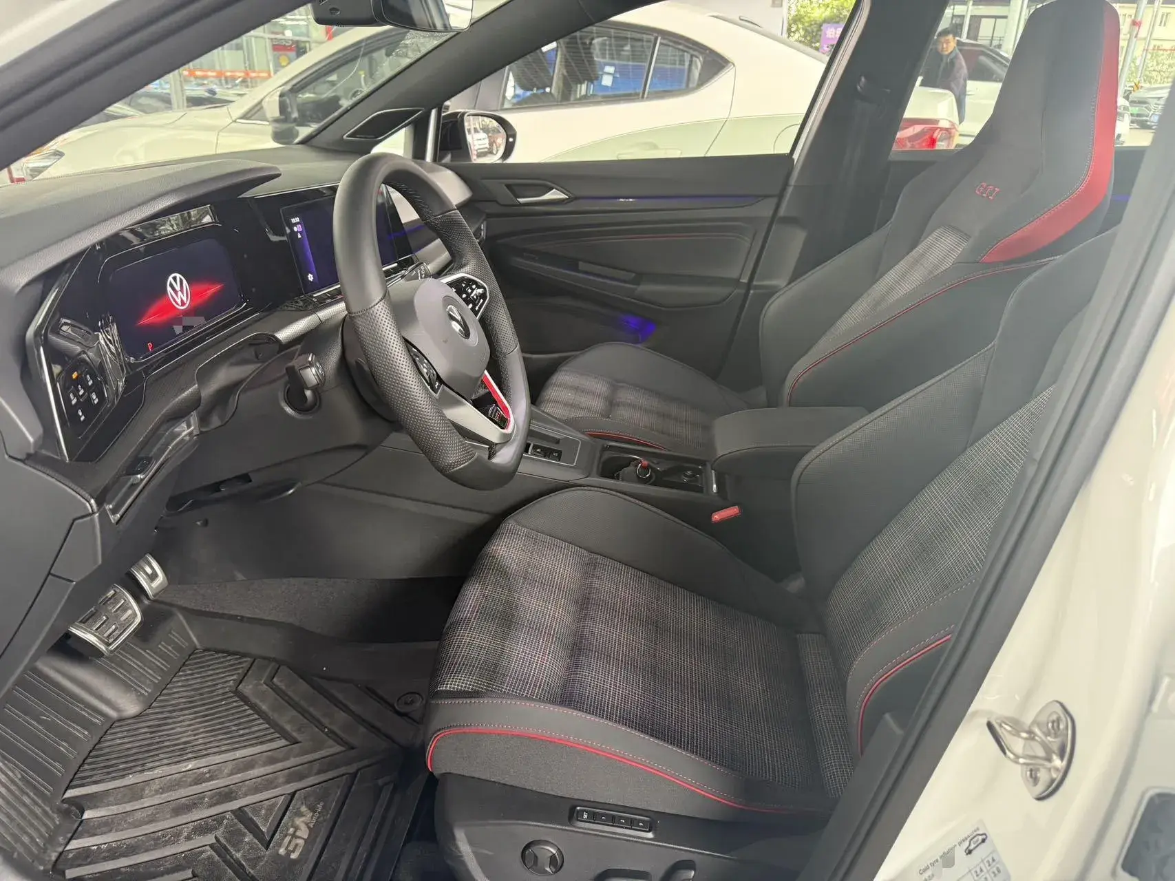 2023 VOLKSWAGEN GOLFGTI thumbnail 4
