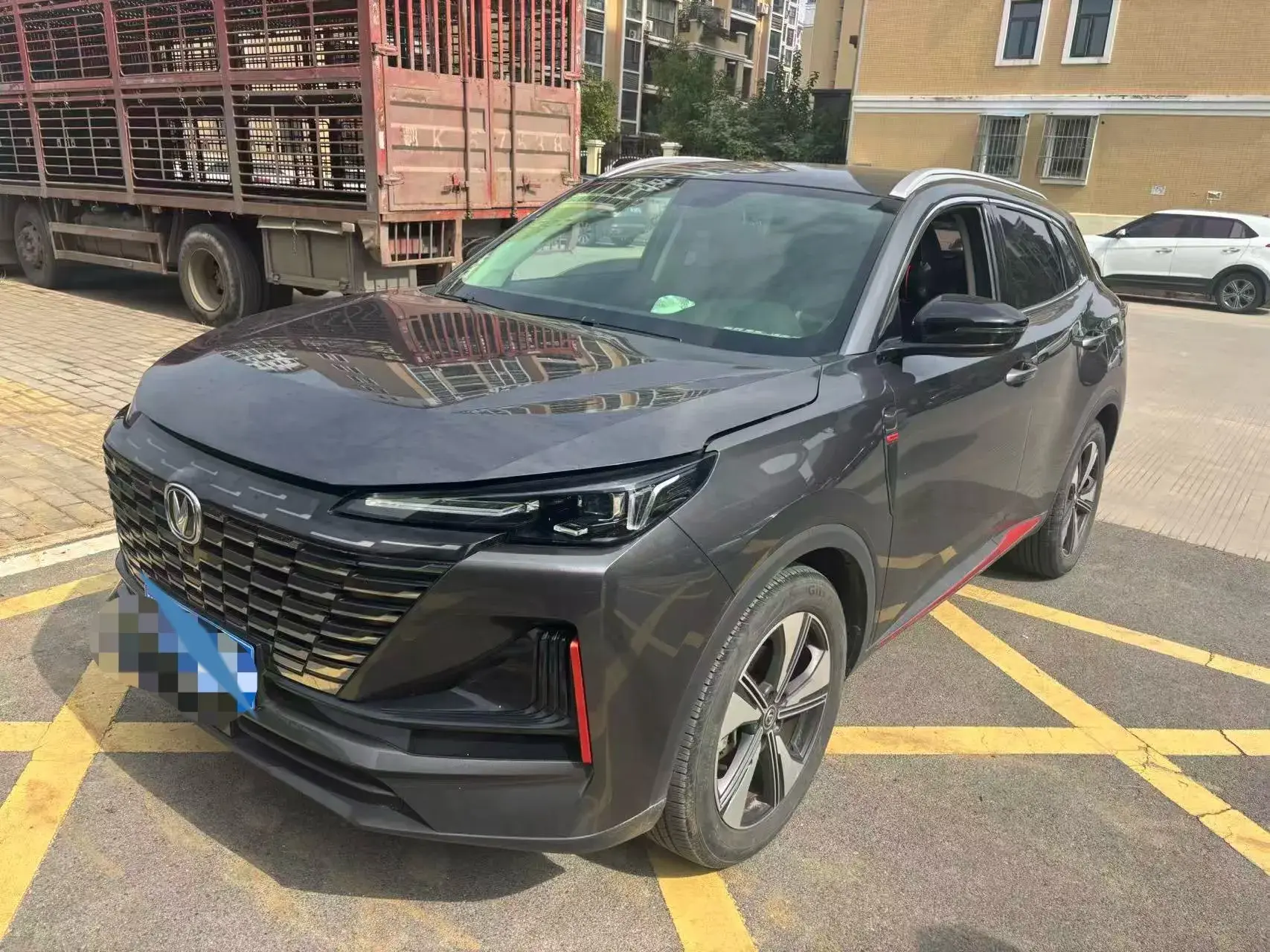 2022 CHANGAN CS75 view 1