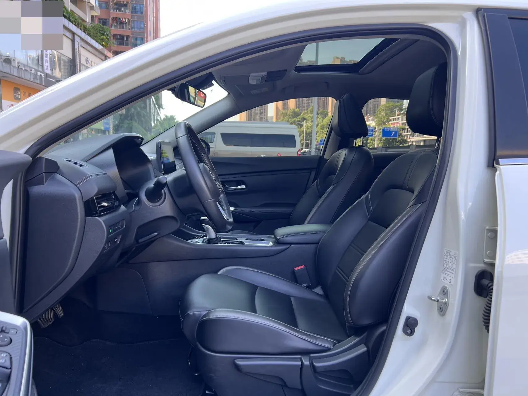 2022 NISSAN SYLPHY thumbnail 4