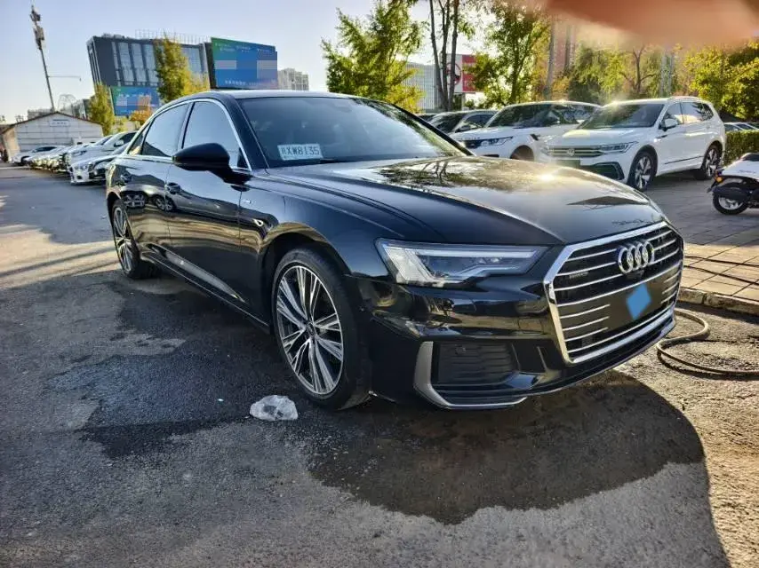 2022 AUDI A6L thumbnail 3