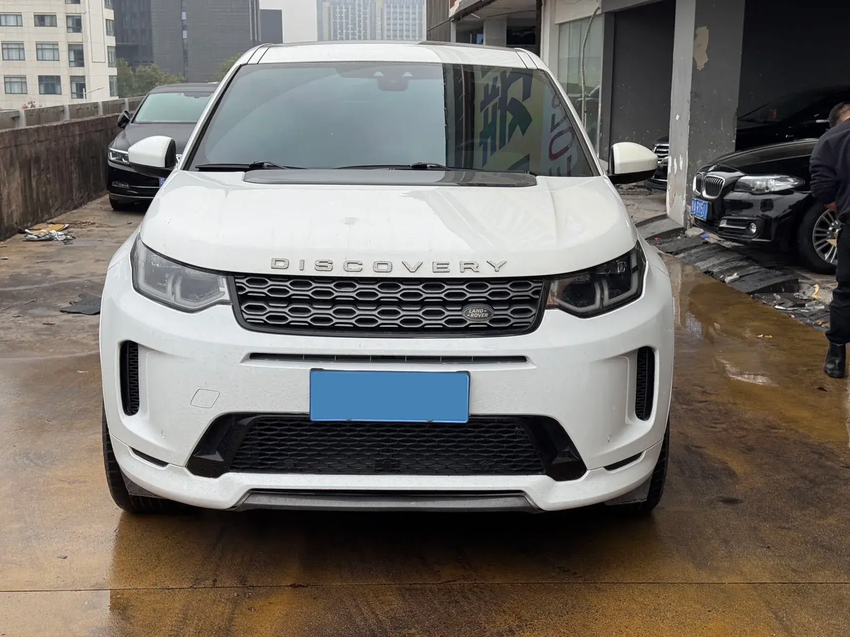 2020 LAND ROVER thumbnail 2