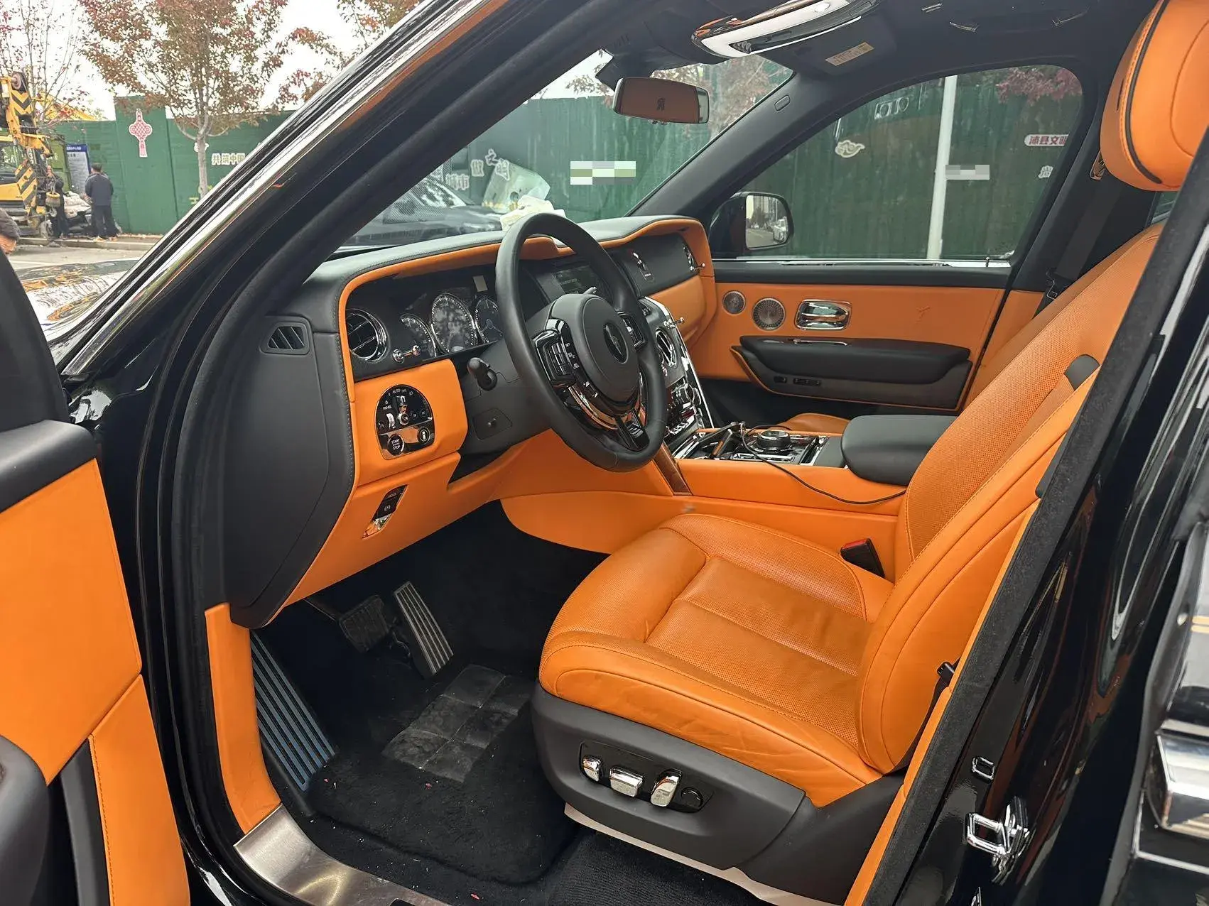 2024 ROLLS-ROYCE CULLINAN thumbnail 4