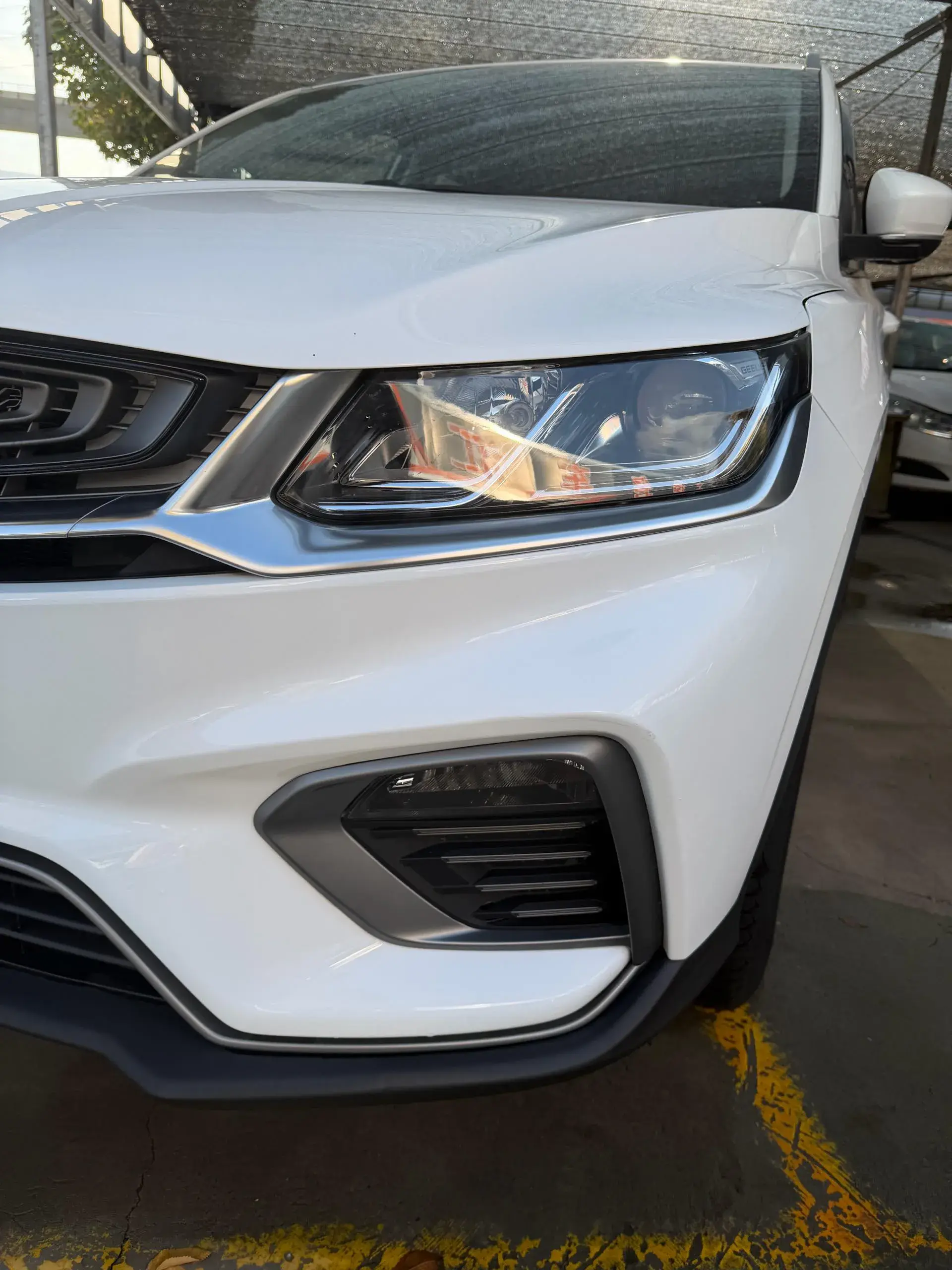 2021 GEELY COOLRAY thumbnail 3