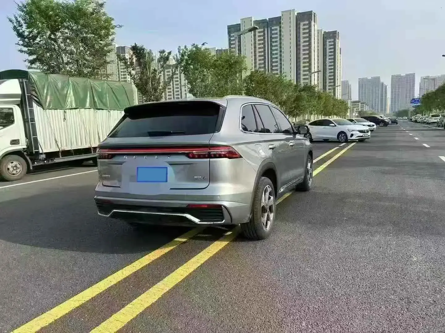 2024 GEELY MONJARO thumbnail 4