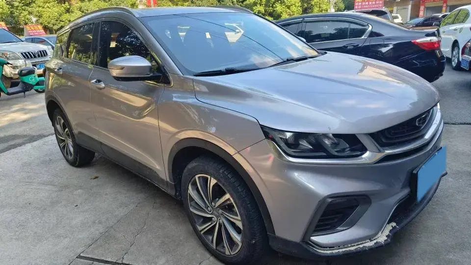 2019 GEELY COOLRAY thumbnail 2