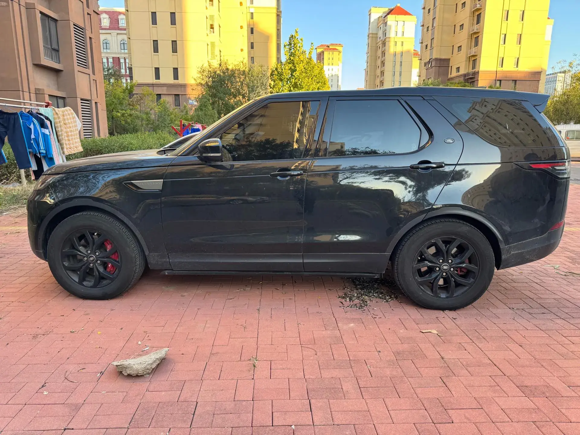 2020 LAND ROVER thumbnail 2