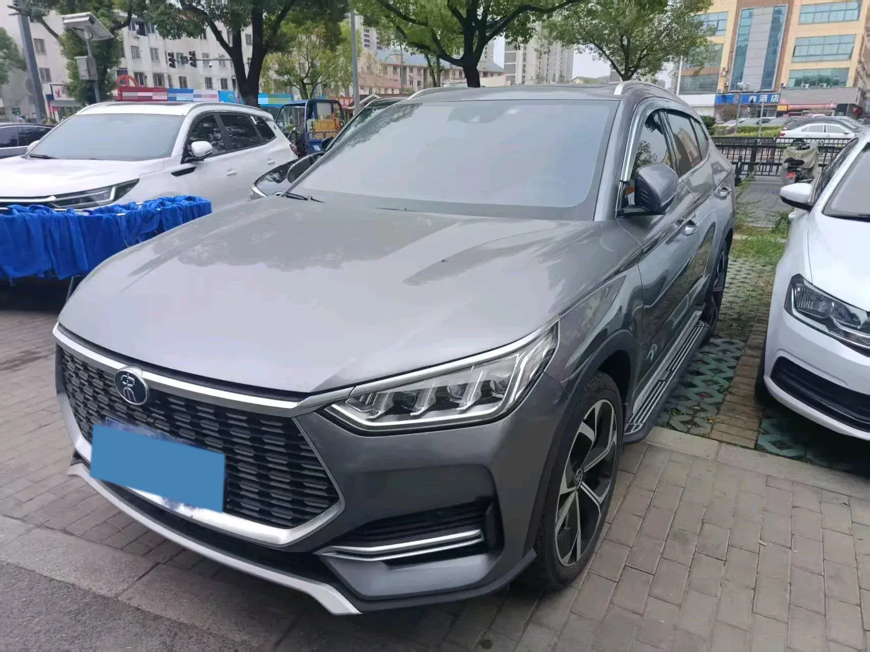 2020 BYD SONG view 1