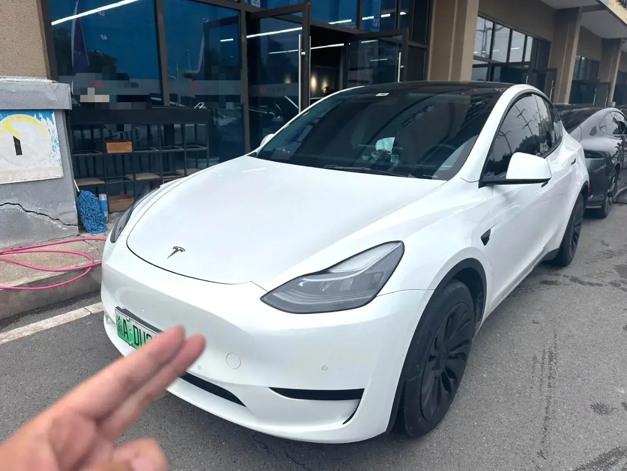 2022 TESLA MODEL view 1