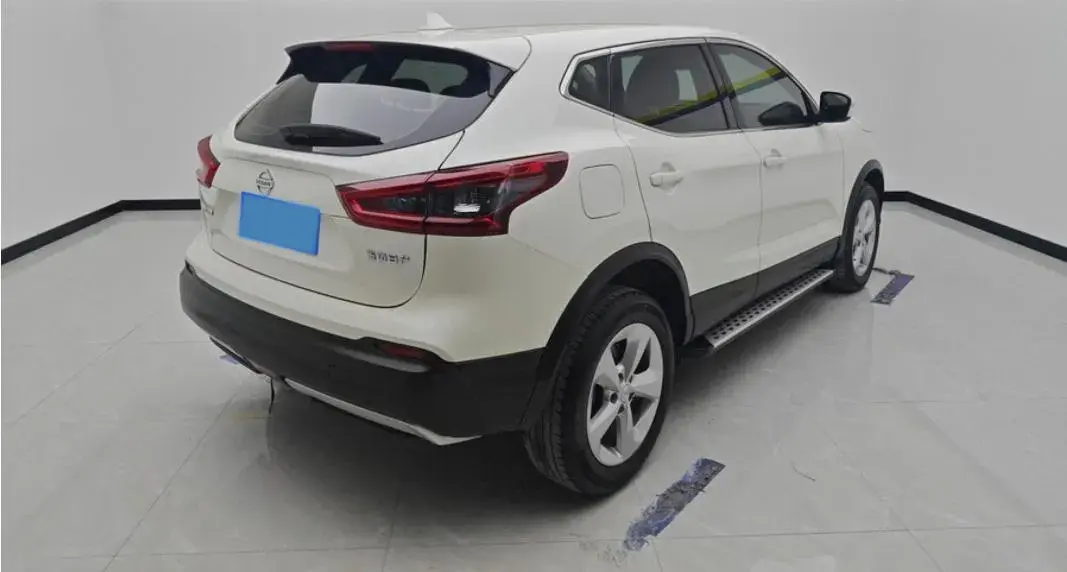 2022 NISSAN QASHQAI thumbnail 2