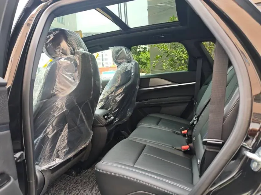 2026 Cadillac XT5 2.0T 237HP L4 9AT,autocango,china used car exporter,china ev exporter,chinese used car exporter,chinese used ev exporter