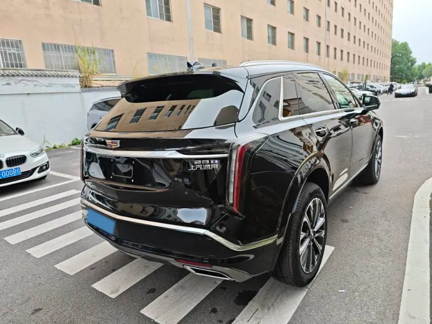 2026 Cadillac XT5 2.0T 237HP L4 9AT,autocango,china used car exporter,china ev exporter,chinese used car exporter,chinese used ev exporter