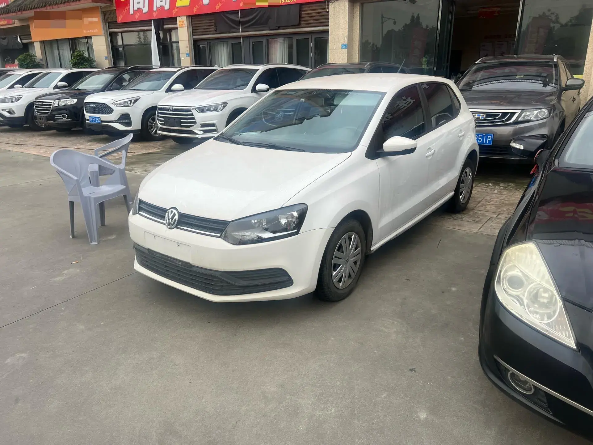 2018 VOLKSWAGEN POLO view 1