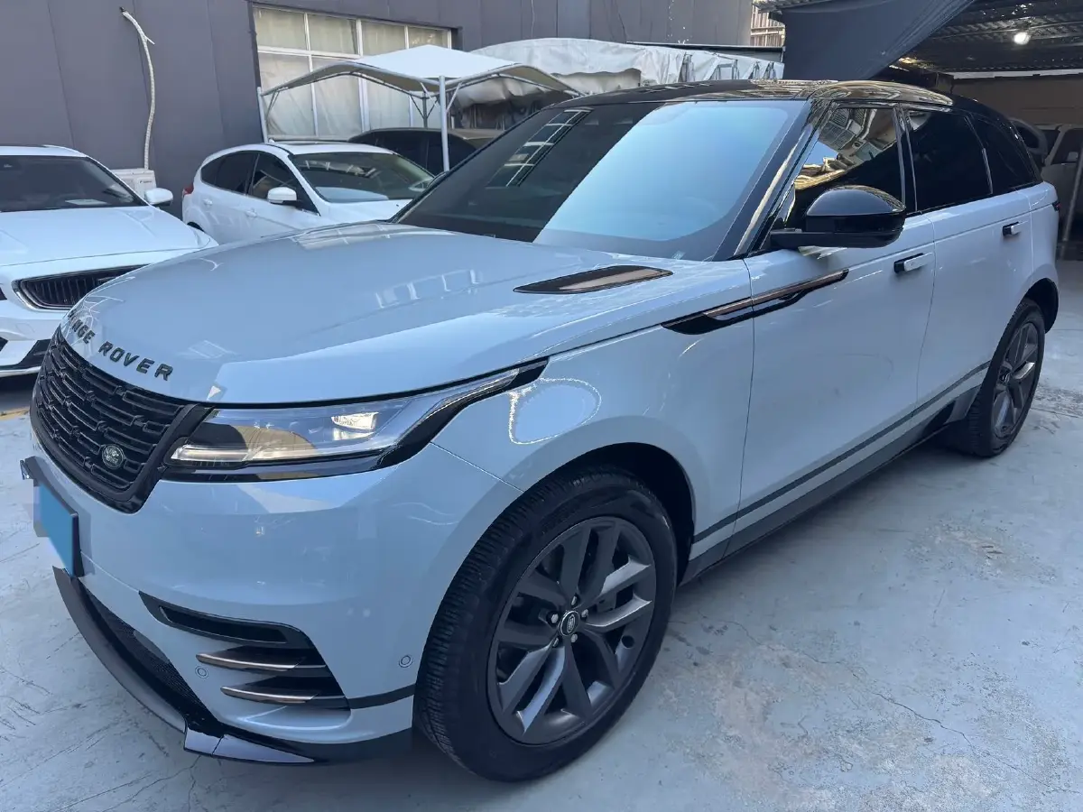 2024 Land Rover Range Rover Velar 2.0T 250HP L4 8AT