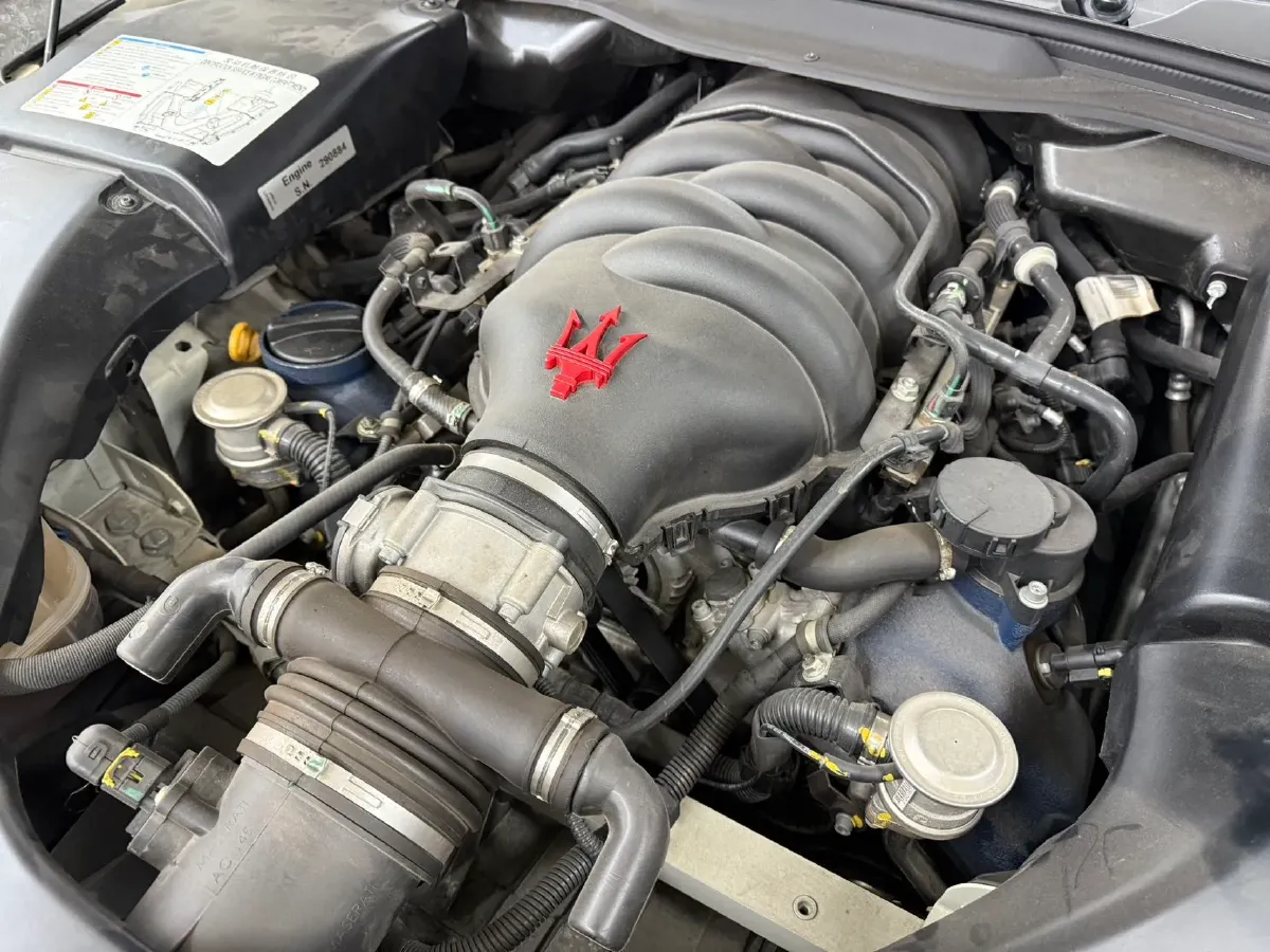 2013 Maserati GranTurismo 4.7L 460HP V8 6AT,autocango,china used car exporter,china ev exporter,chinese used car exporter,chinese used ev exporter