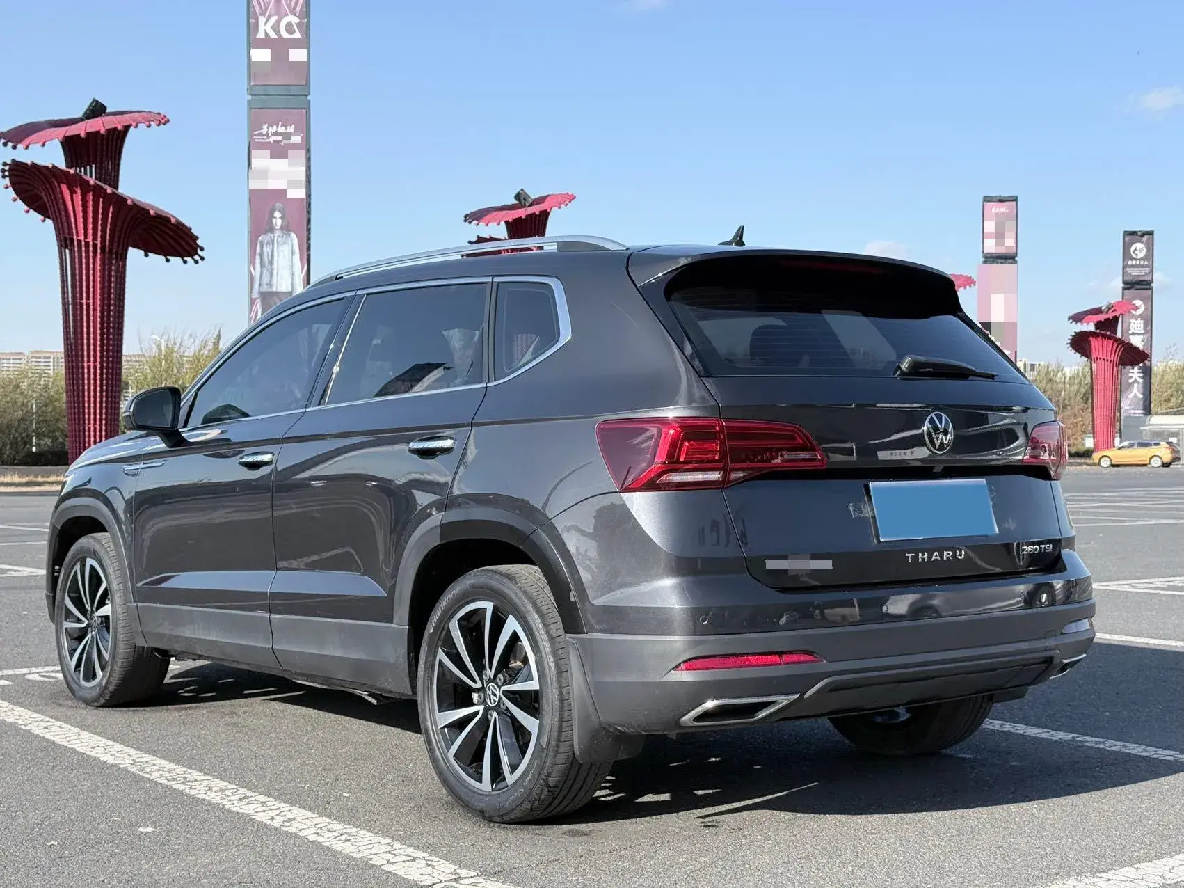 2022 VOLKSWAGEN THARU thumbnail 4