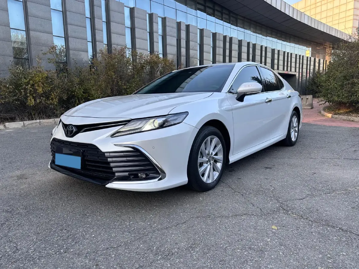 2021 Toyota Camry 2.0L 178HP L4 CVT