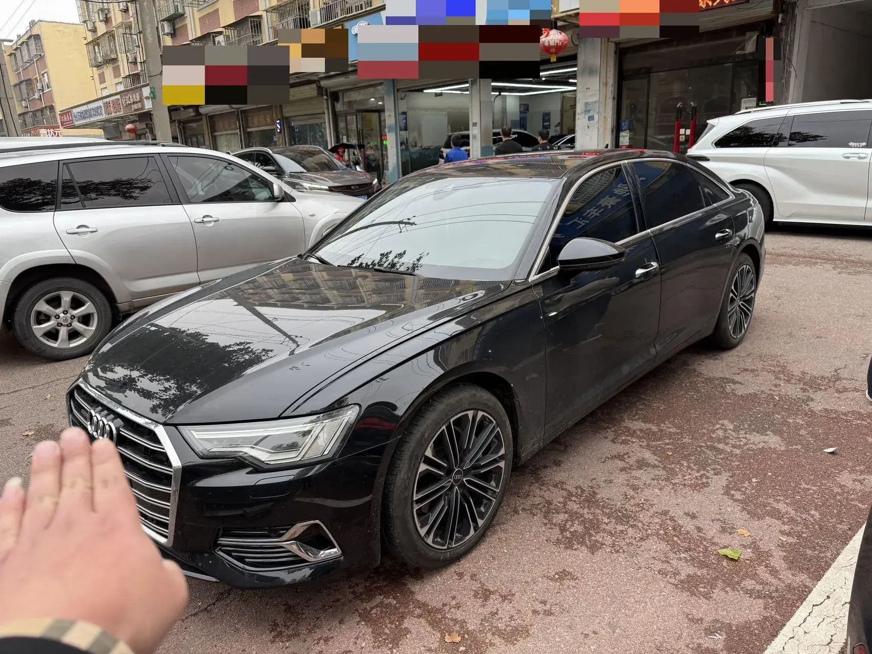 2024 AUDI A6L view 1