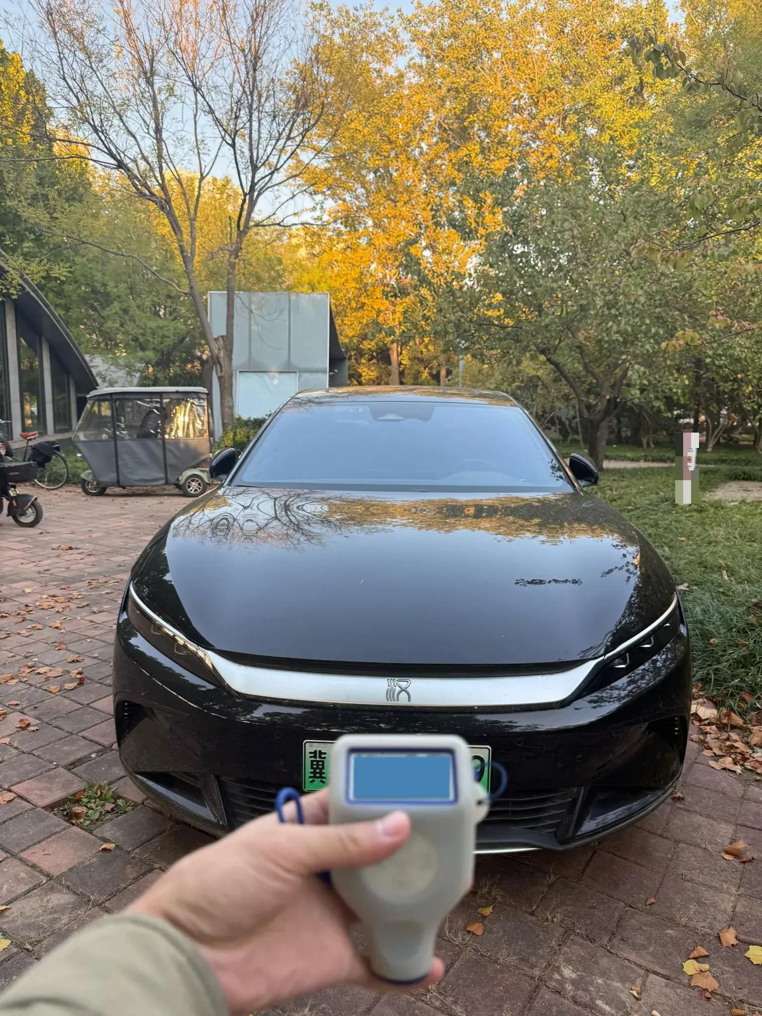 2023 BYD HAN thumbnail 2