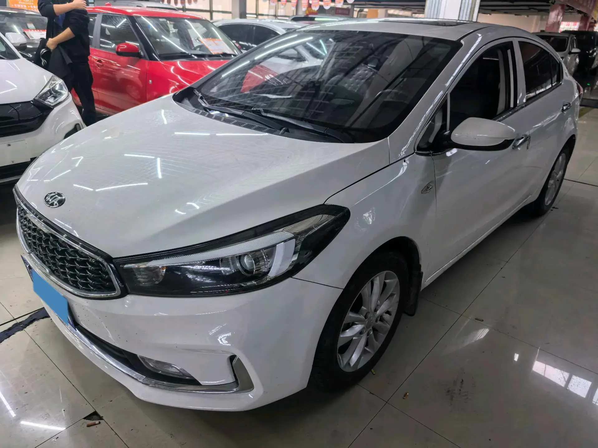 2017 KIA K3 view 1