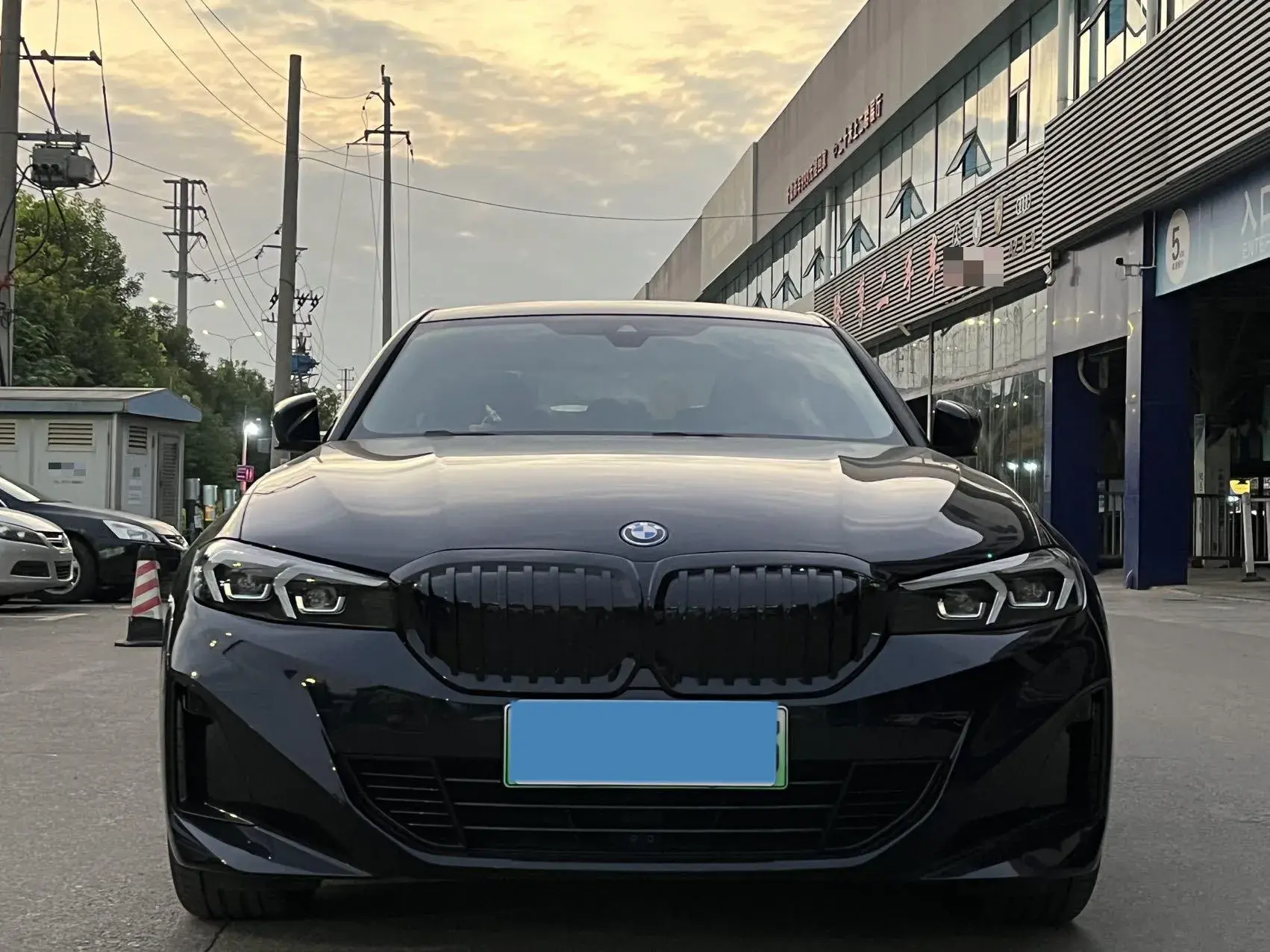 2022 BMW I3 thumbnail 2