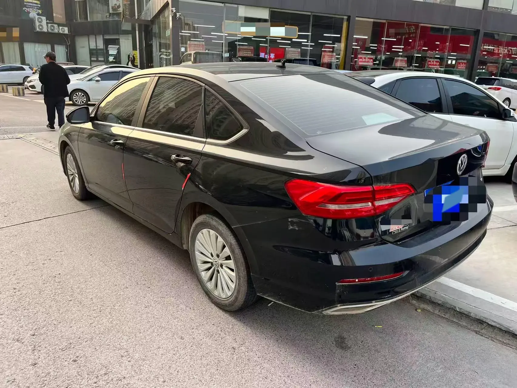 2019 VOLKSWAGEN LAVIDA thumbnail 3