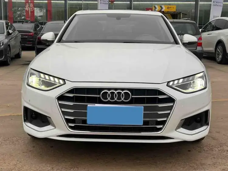 2020 AUDI A4L thumbnail 2