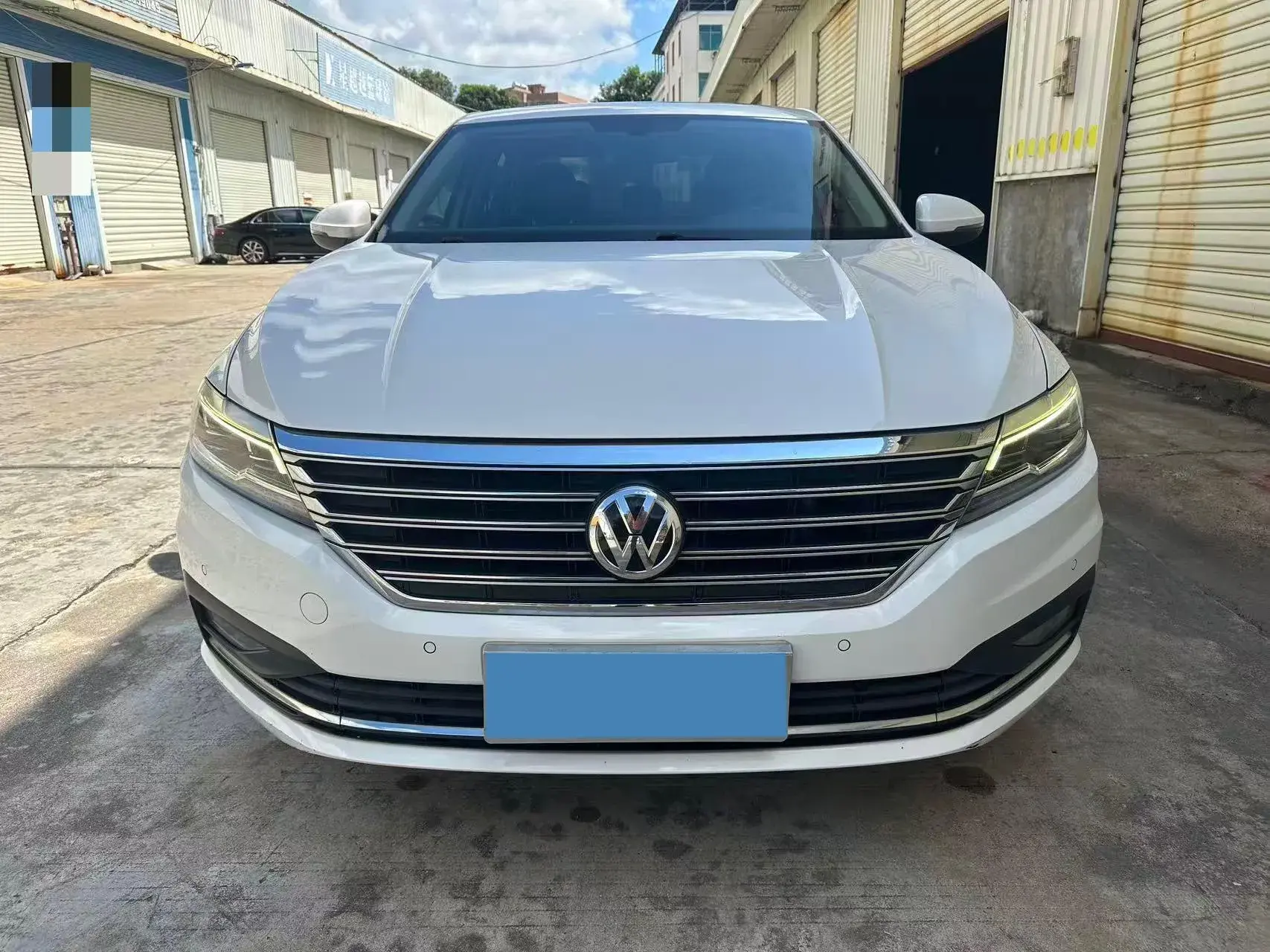 2019 VOLKSWAGEN LAVIDA thumbnail 2