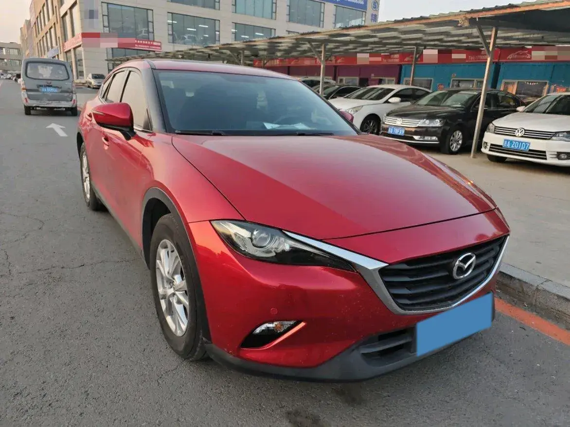 2018 MAZDA CX-4 thumbnail 3