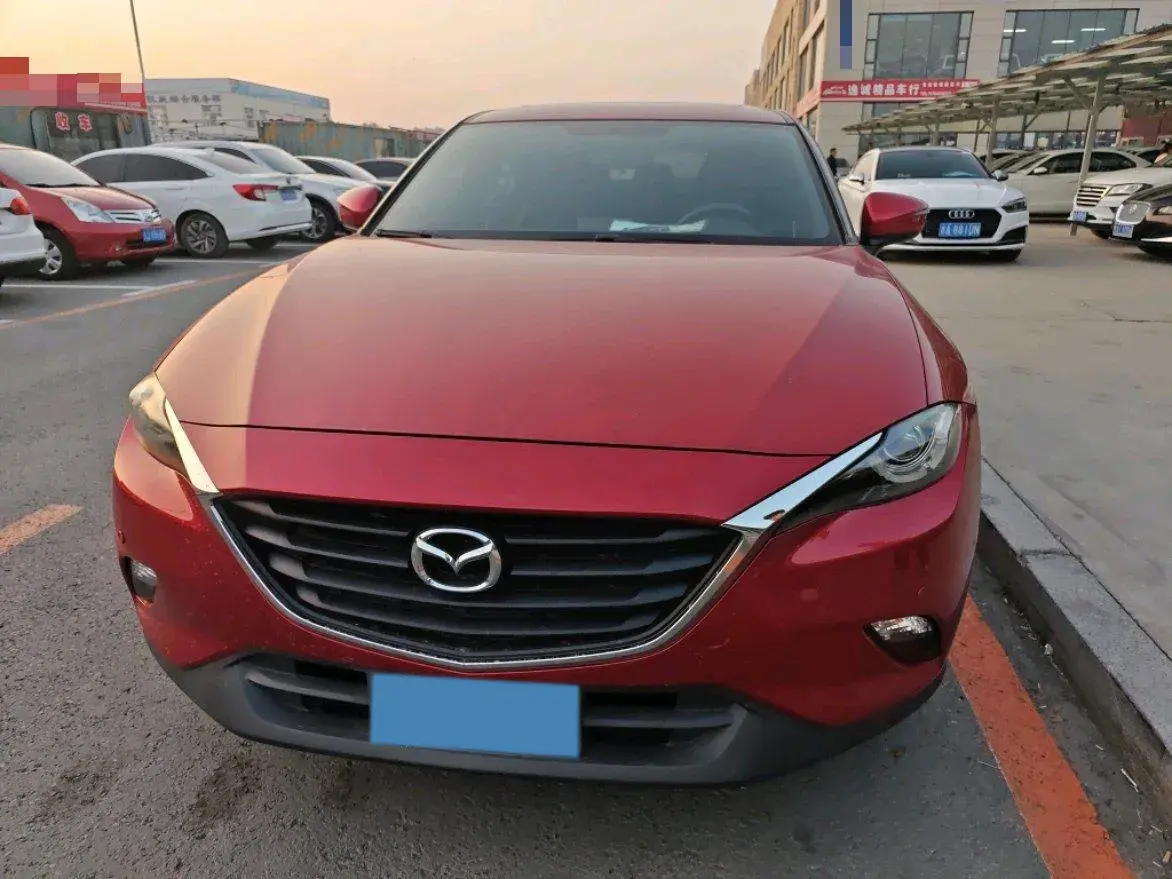 2018 MAZDA CX-4 thumbnail 2