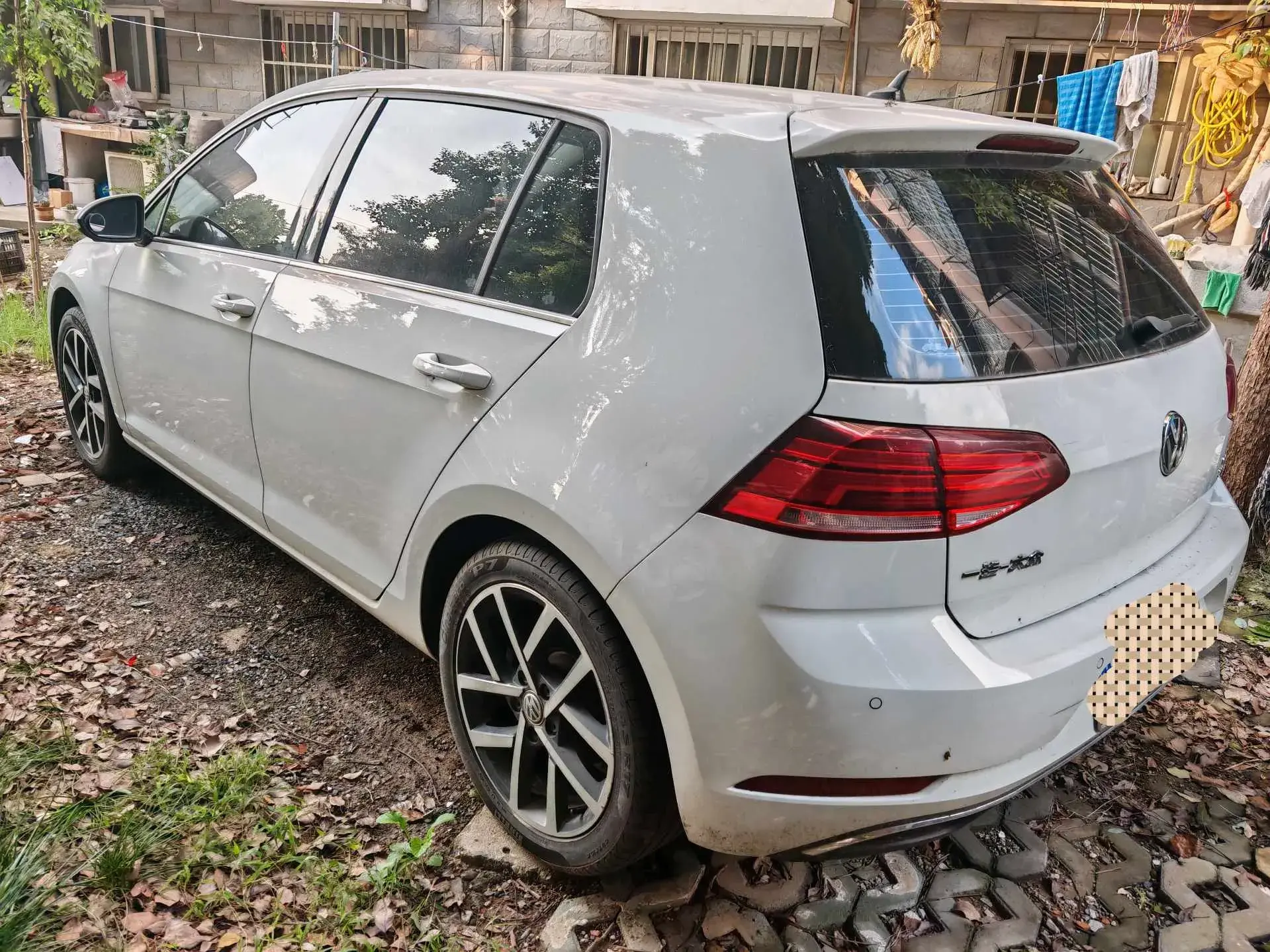 2020 VOLKSWAGEN GOLF thumbnail 3