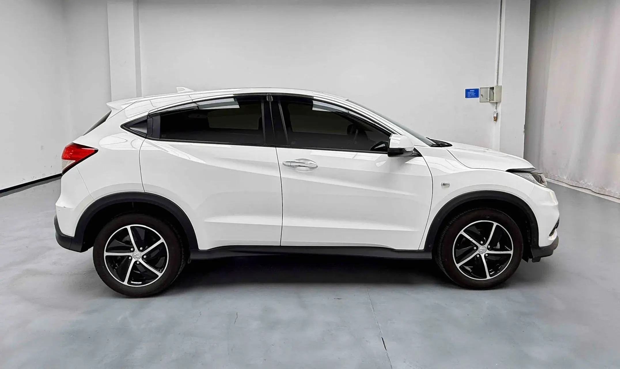 2022 HONDA VEZEL thumbnail 4