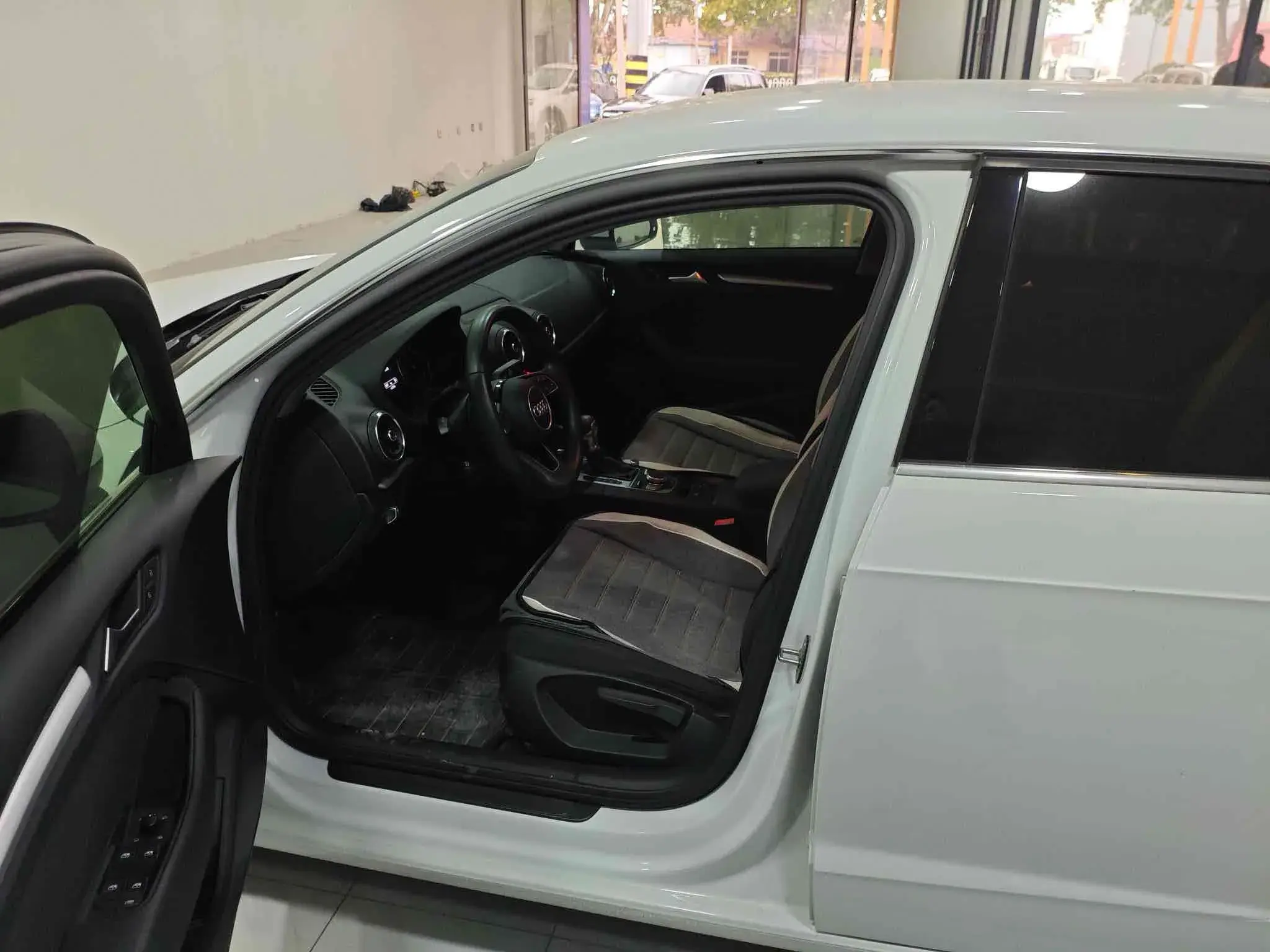 2018 AUDI A3 thumbnail 4