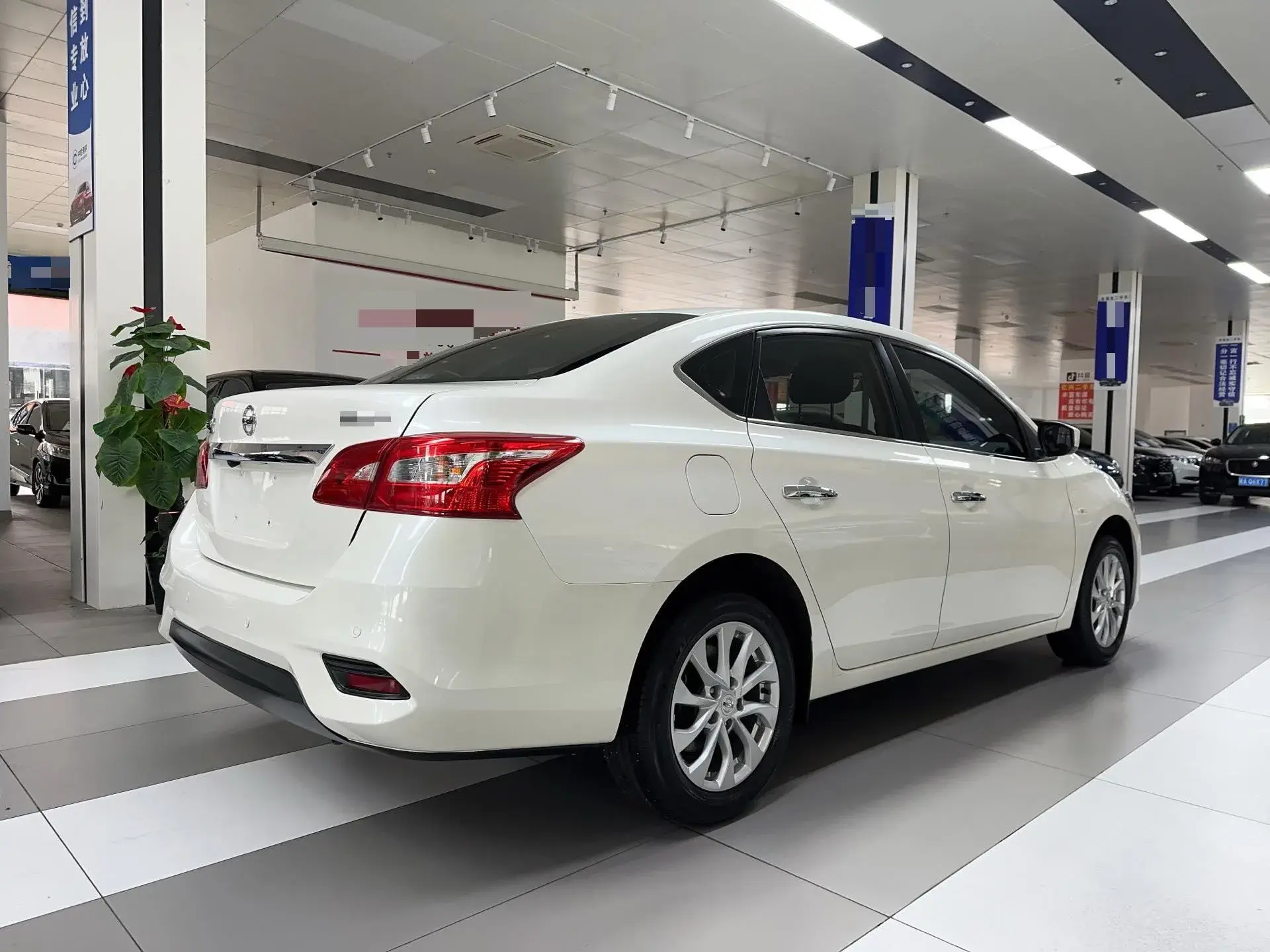 2022 NISSAN SYLPHY thumbnail 3