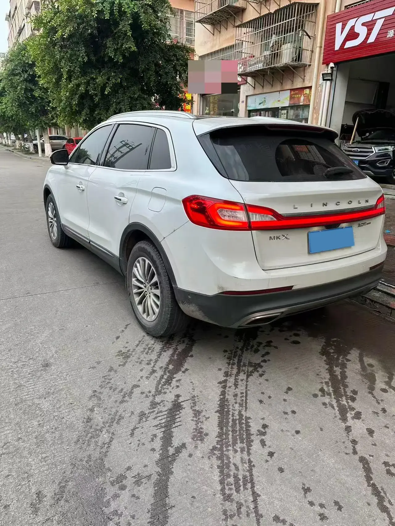 2017 LINCOLN MKX thumbnail 4