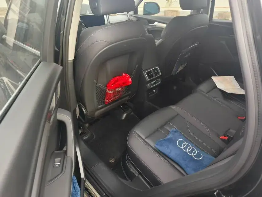 2022 AUDI Q5L thumbnail 3