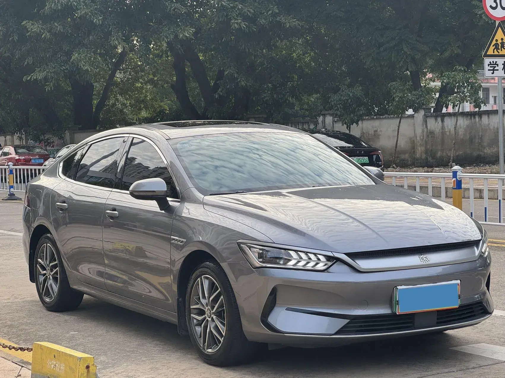 2021 BYD QIN thumbnail 2