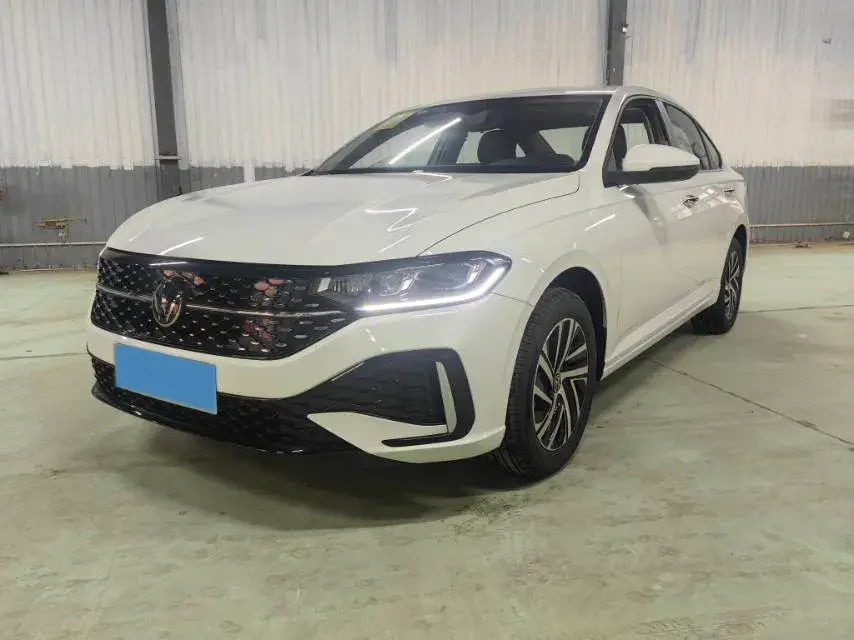 2024 VOLKSWAGEN LAVIDA view 1