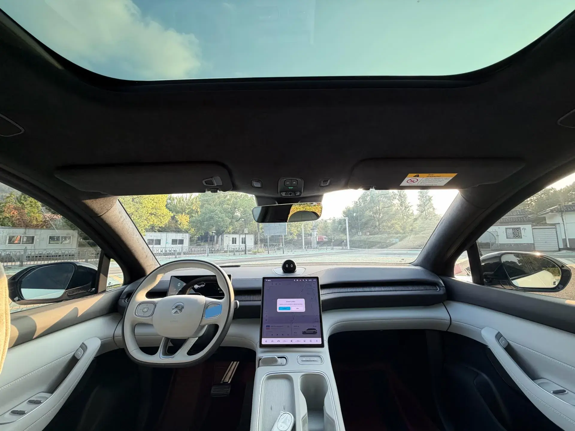 2024 NIO ES6 thumbnail 3